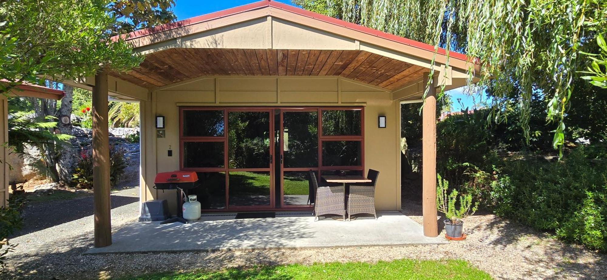 تاكاكا The Rocks Chalets المظهر الخارجي الصورة